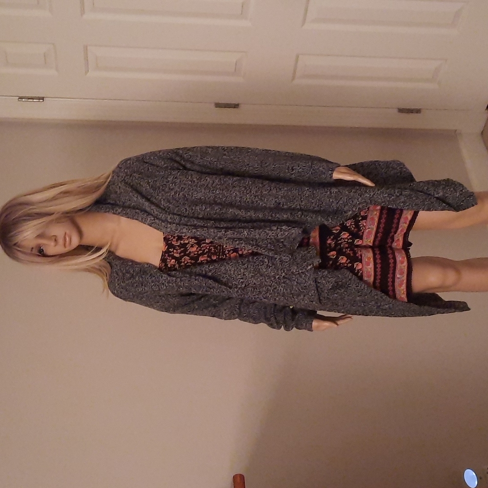 Open Front Cardigan Sweater Black & white